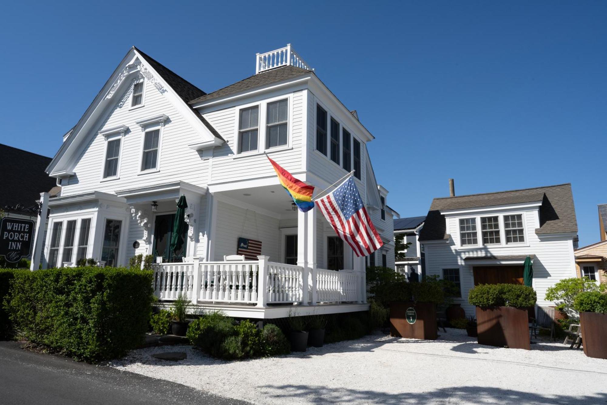 White Porch Inn Provincetown Exterior photo